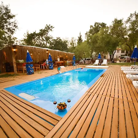 Badem Agaci Bugalowlari Villa Kas
